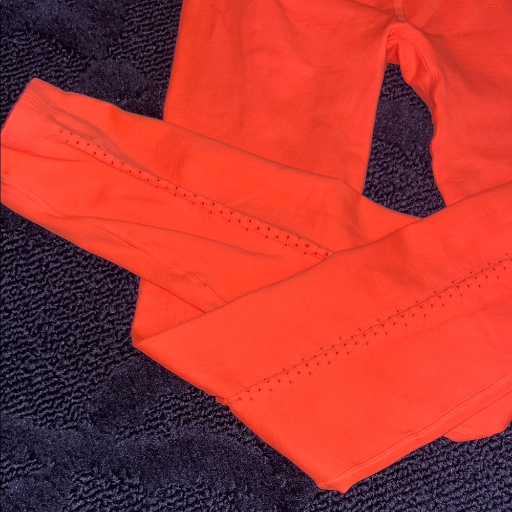 Free People Movement Vibrant Hot Pink Women’s Leggings - Picture 4 of 4